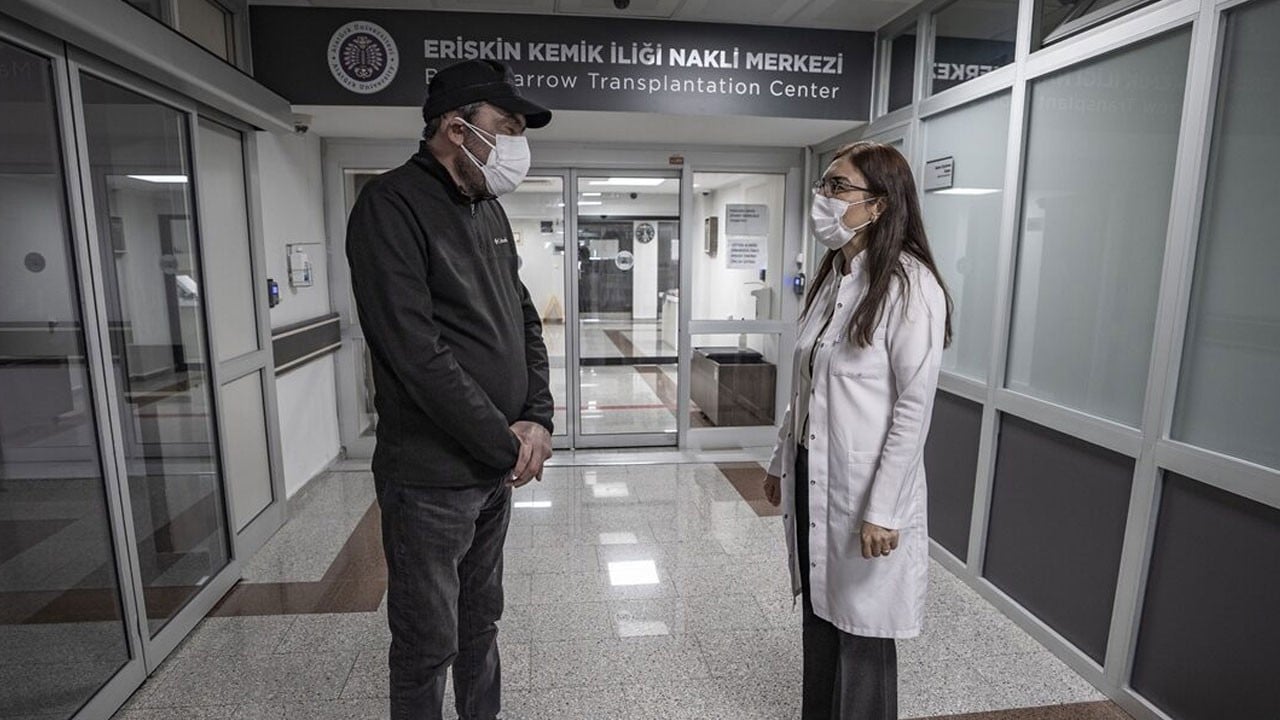 Diz ağrısıyla hastaneye gitti! Dünyalar başına yıkıldı