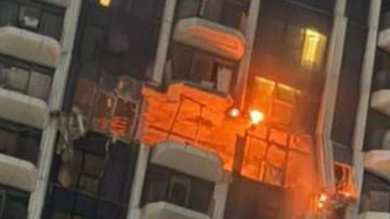 Dubai’de binaya İHA isabet etti