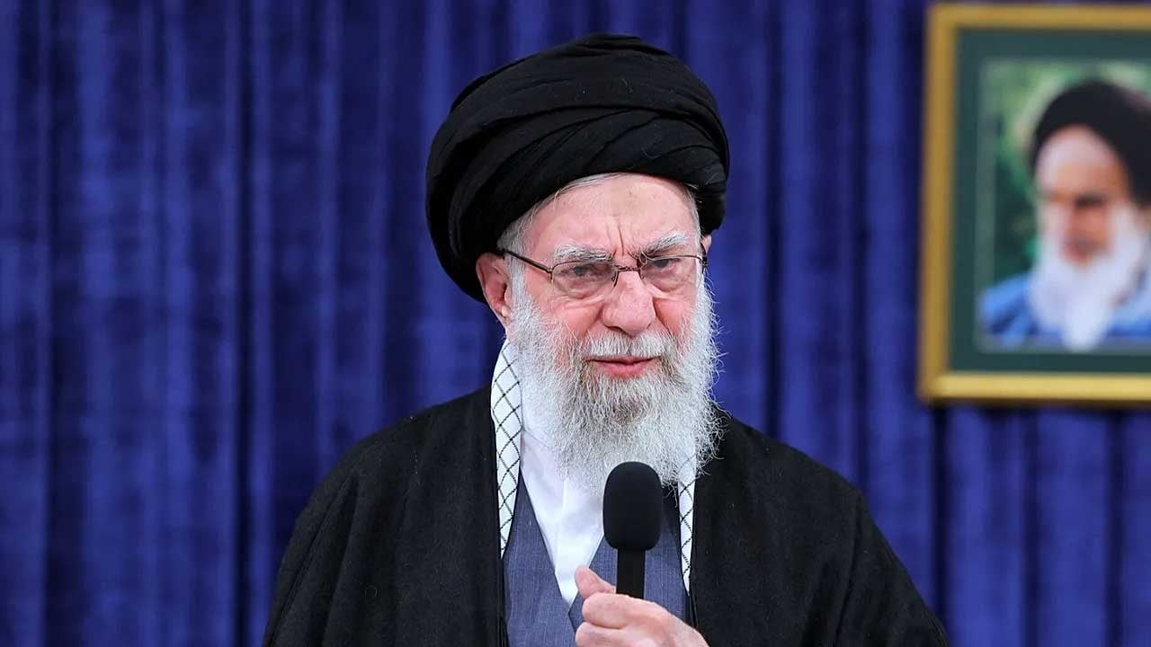 "Düşmanlar hayal kırıklığına uğradı" diyen Hamaney'den flaş çağrı