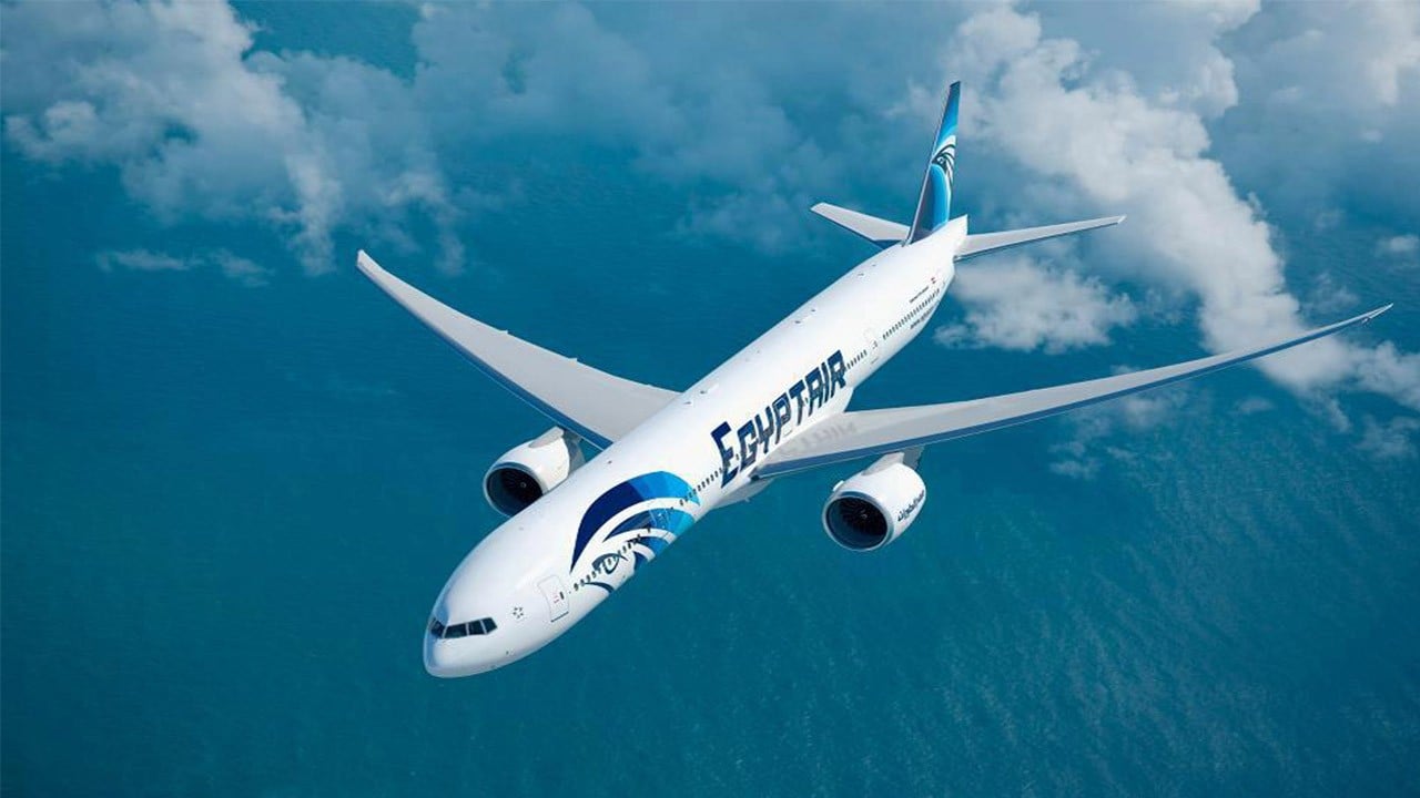 Egyptair yolcu uçağı İstanbul Havalimanı'na acil iniş yaptı