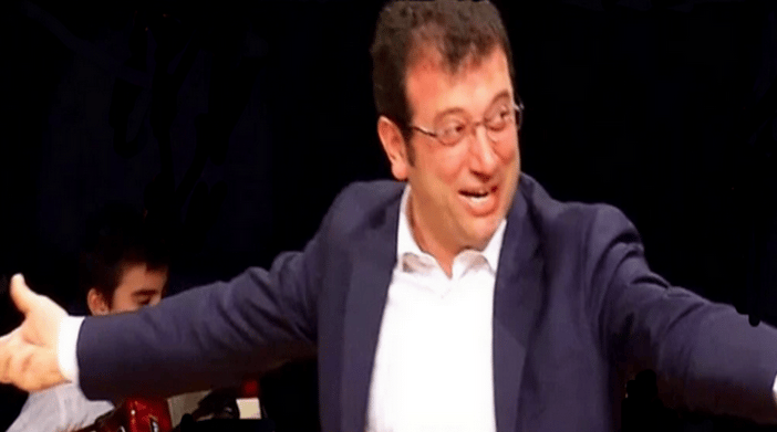 Ekrem! Mahkeme salonları sirk, sen de maymunu musun?