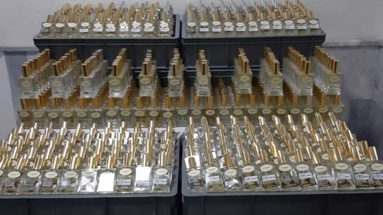 Ele geçirilen kaçak parfümün değeri dudak uçuklattı