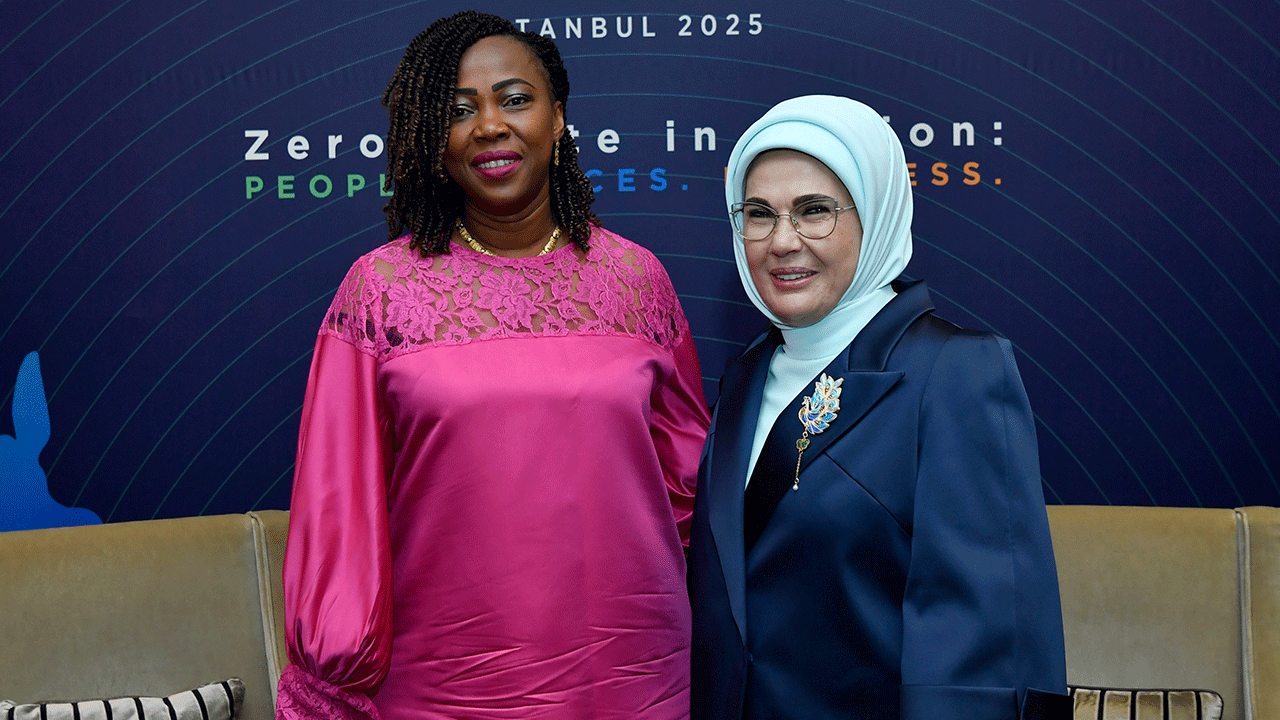 Emine Erdoğan, Fatima Maada Bio ile görüştü