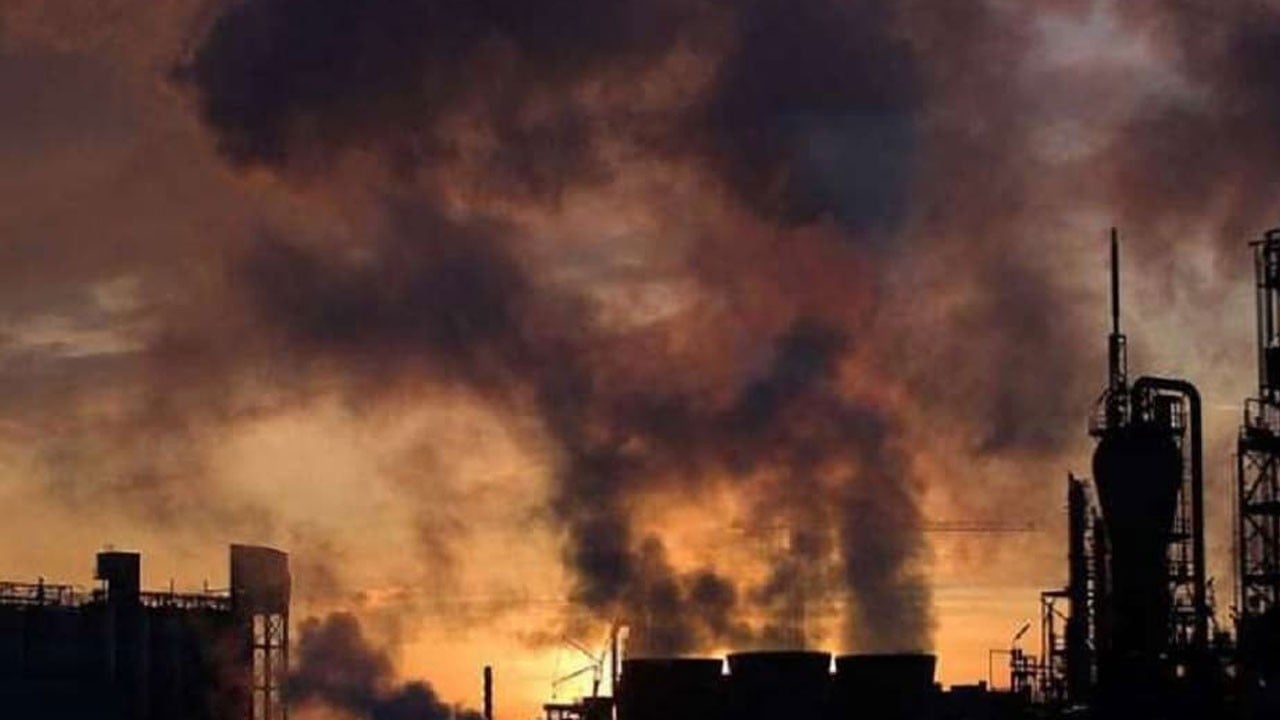 En az 8 kişi hayatını kaybetti! Sanayi bölgesinde patlama