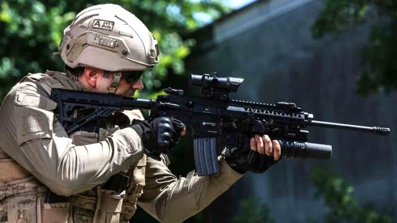 Endonezya’ya MERTSAV imzası: Türk piyade tüfeği envantere girdi