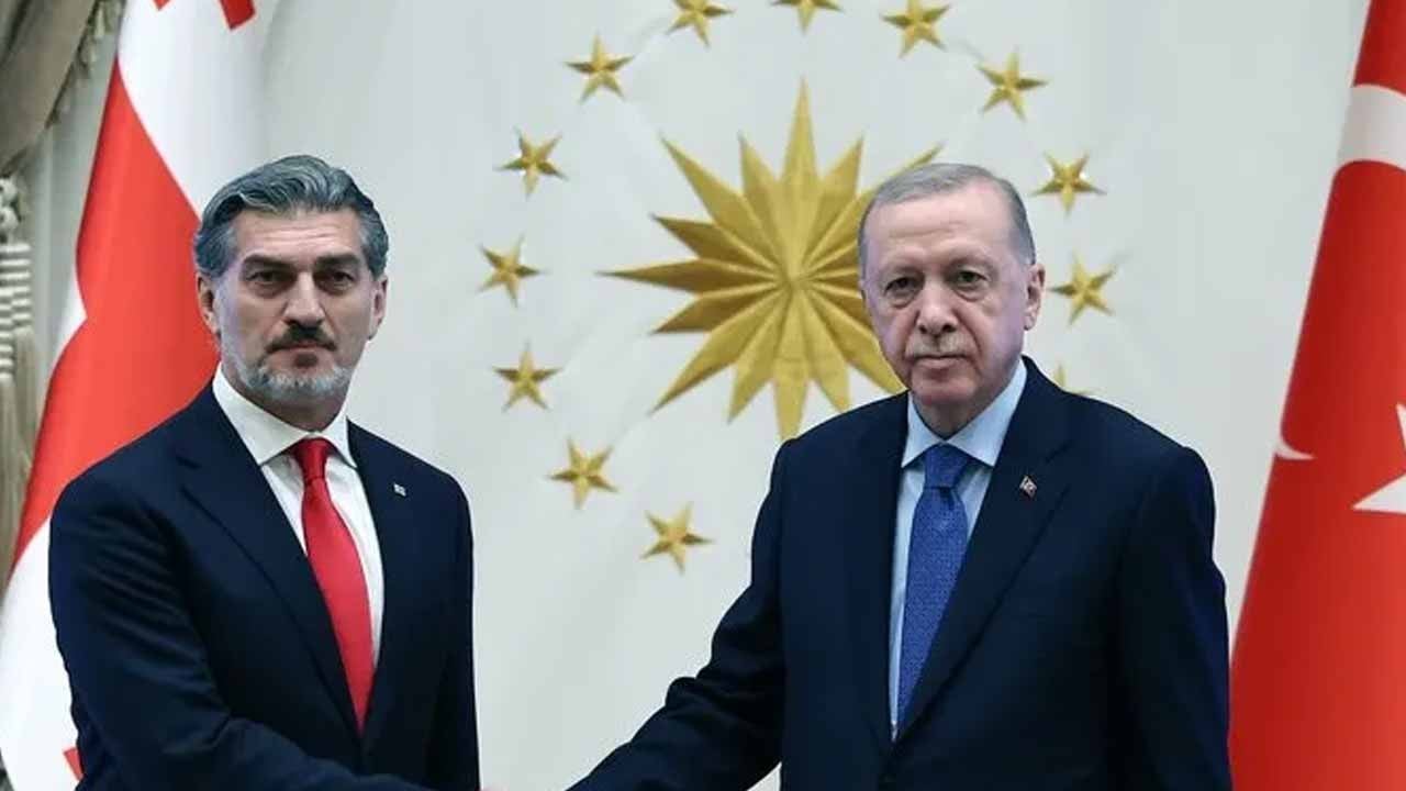 Erdoğan Gürcistan lideriyle görüştü!