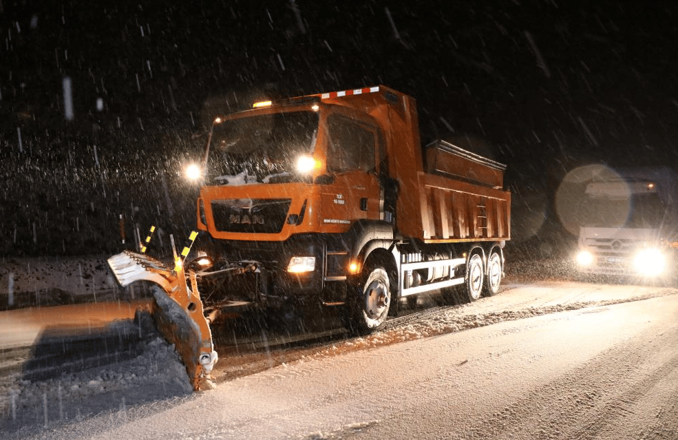 Erzincan’da yüksek kesimlerinde kar yağışı başladı