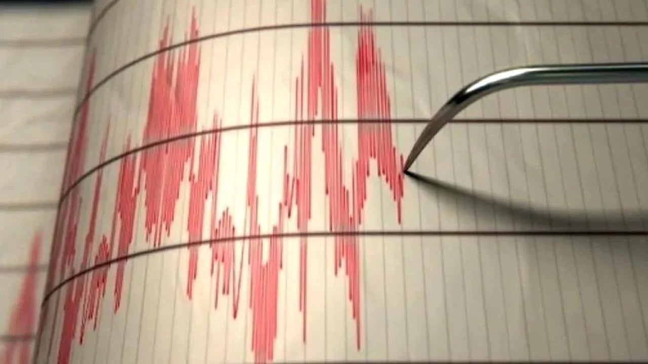 Erzurum'da korkutan deprem