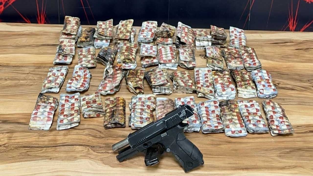 Ev yangınında uyuşturucu madde ele geçirildi! 10 gözaltı