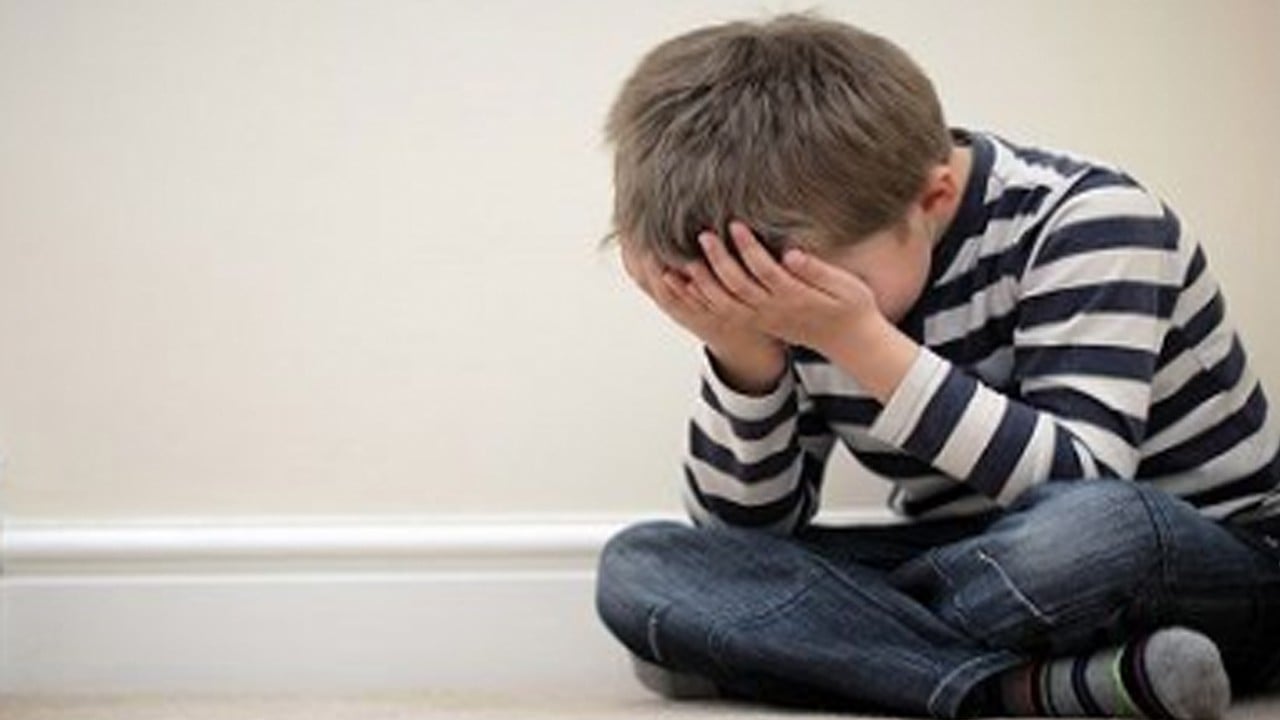 Evin İçinde Kırılan Çocuk, Sahada Kurtuluş Arıyor