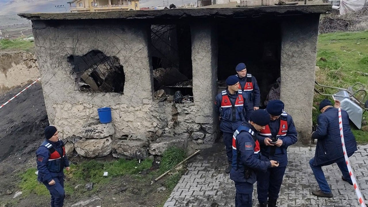 Feci olay! Fırının tavanı çöktü yaşlı kadın vefat etti