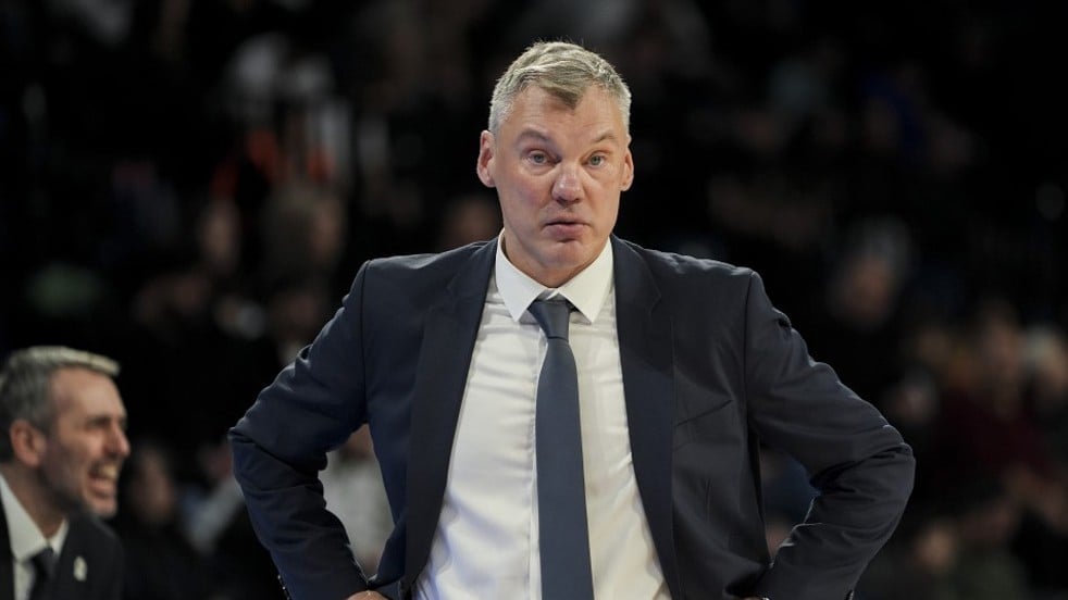 Fenerbahçe Başantrenörü Jasikevicius, Dubai'de mahsur kaldı