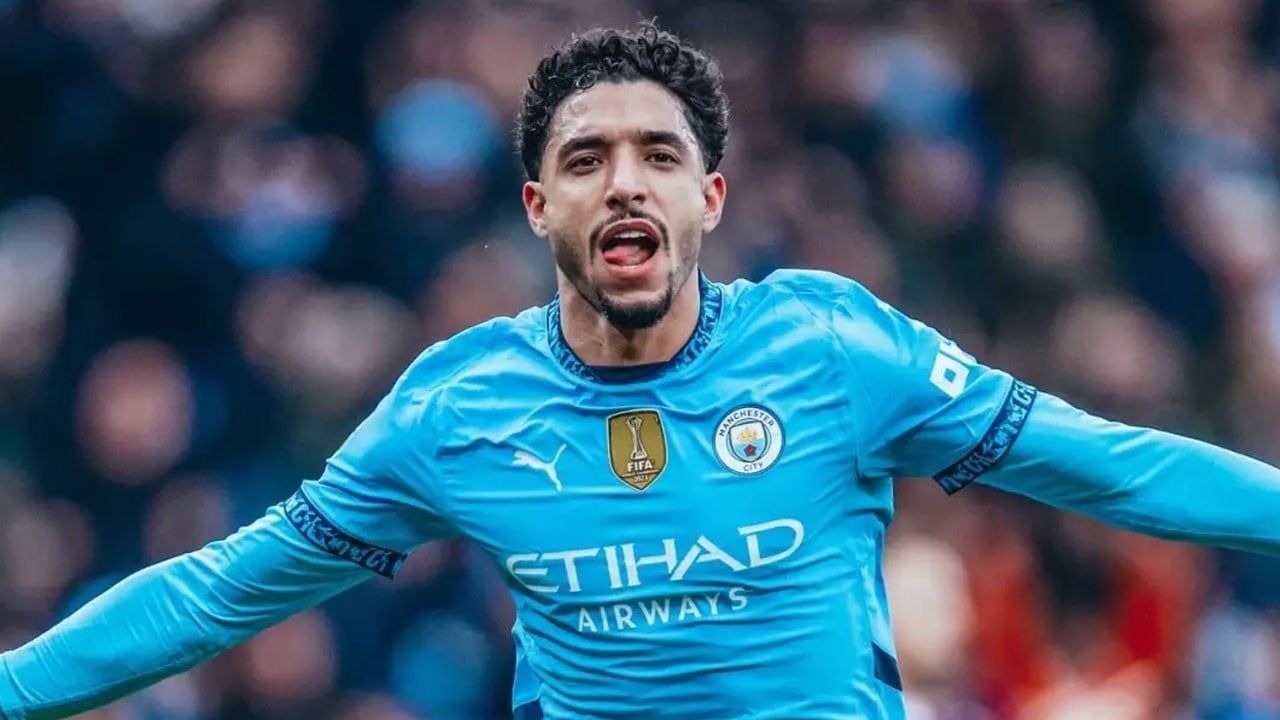 Fenerbahçe'den ses getiren hamle! Mısırlı dünya yıldızı çubuklu yolunda