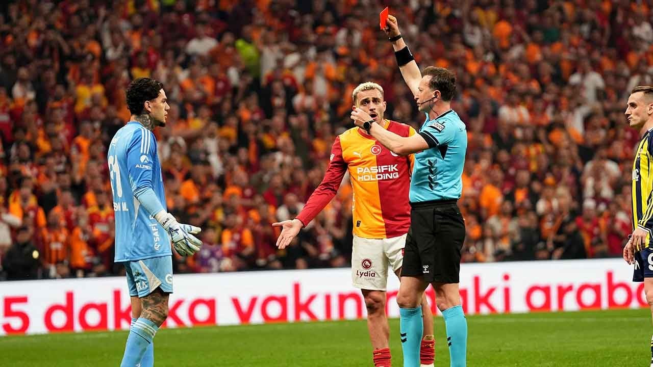 Fenerbahçe'de derbi yıkımı! Hem 3 puan gitti hem 4 yıldız cezalı duruma düştü!