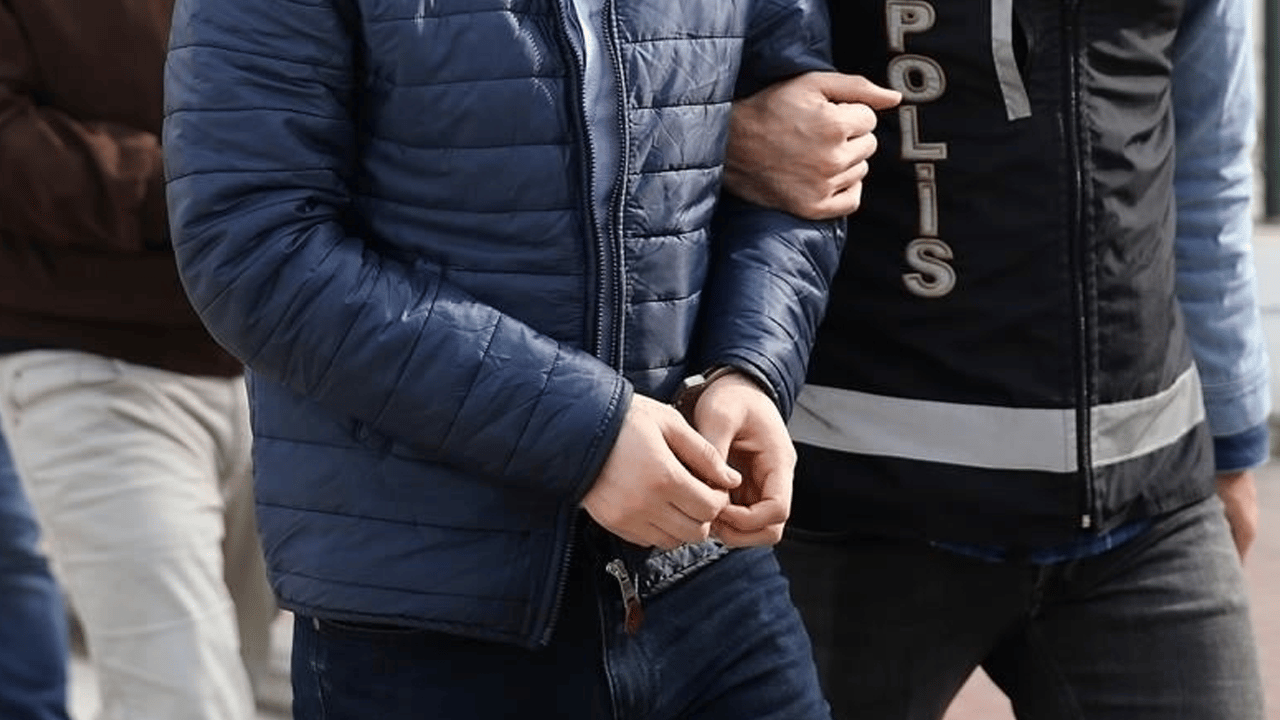 FETÖ üyesi askeri öğrenci, uyuşturucuyla yakalandı!