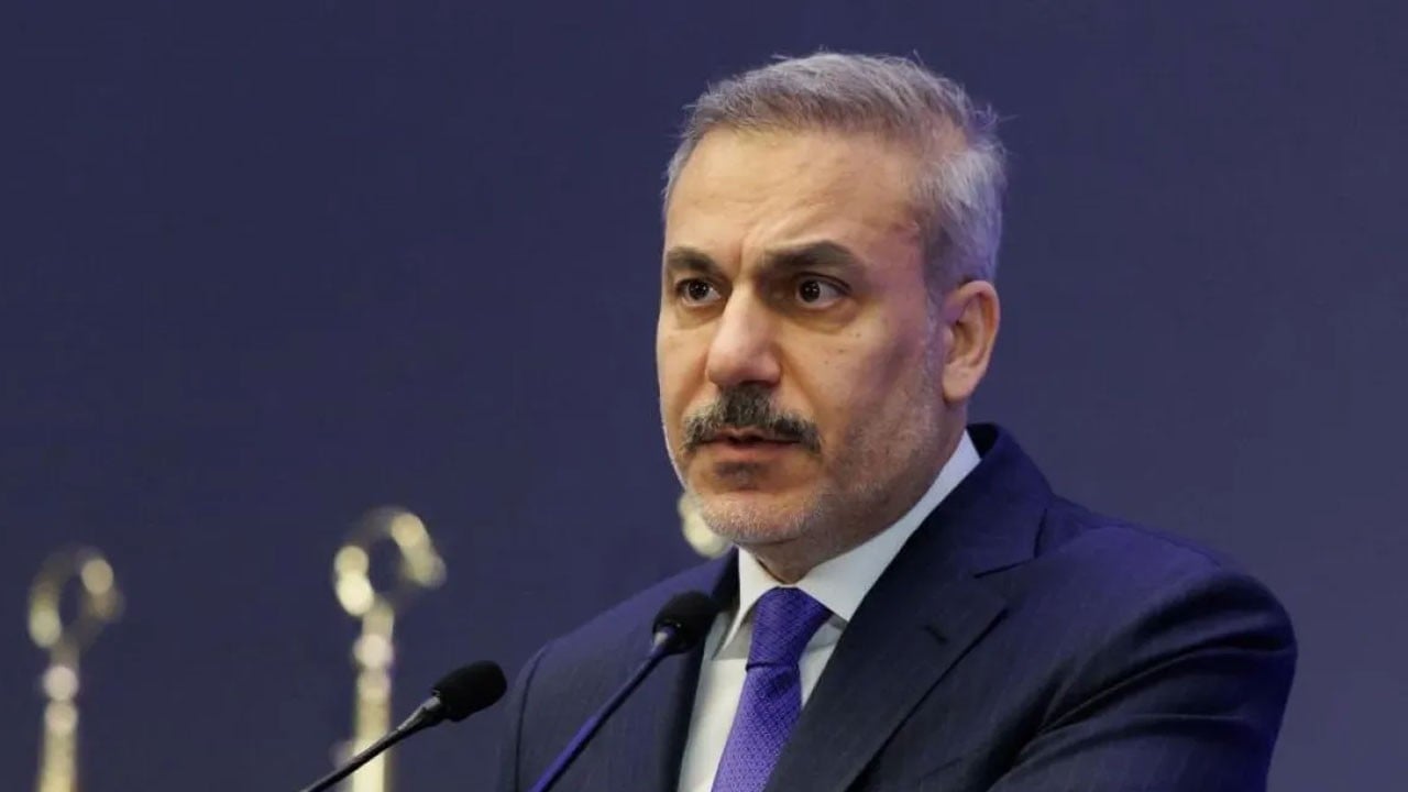 Bakan Fidan'dan kritik telefon trafiği! Bölgesel savaşın durdurulması için Ankara düğmeye bastı!