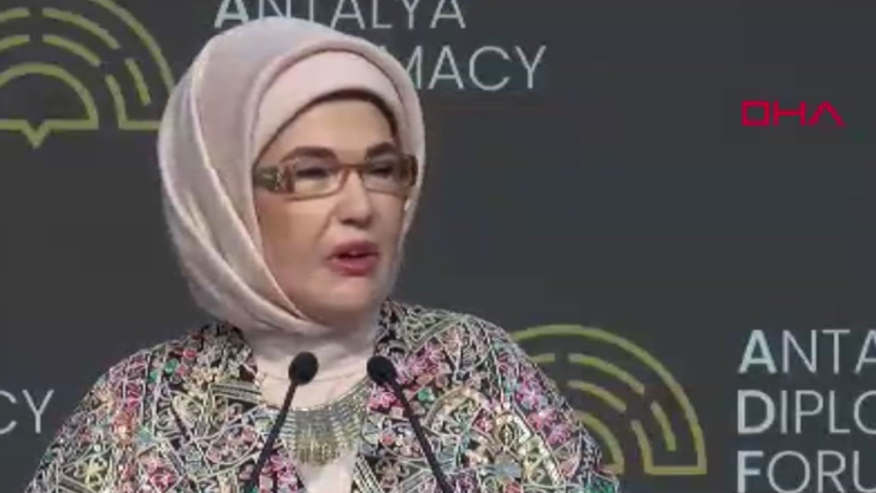 Filistinli çocukların eğitimi için Emine Erdoğan'dan önemli çağrı