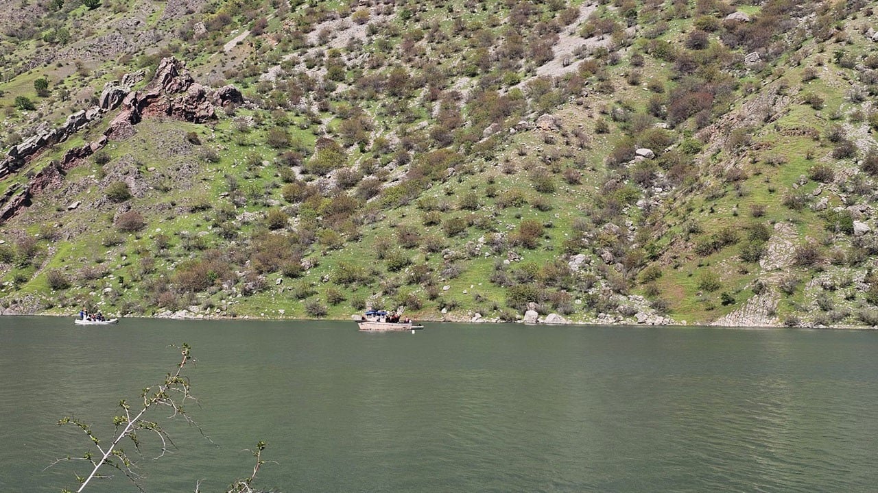 Fırat Nehri’nde kaybolan kampçıdan acı haber!