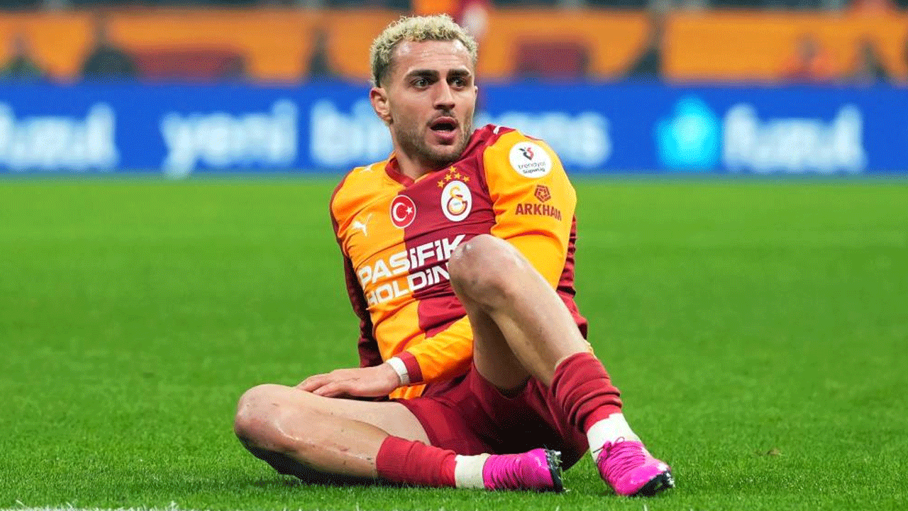 Galatasaraylı taraftarlardan Barış Alper Yılmaz’a tepki