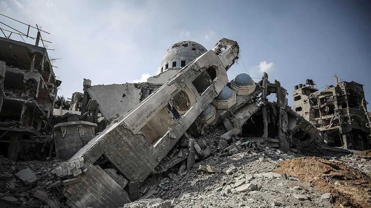 "Gazze'deki enkazın kaldırılması mevcut hızla 7 yıl sürecek"