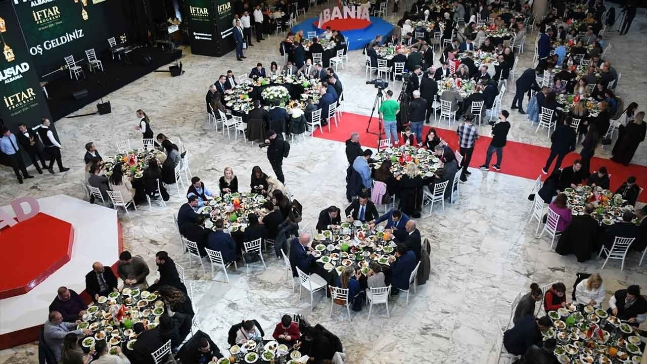 Gazze’nin feryadını sanatla dünyaya duyuran Joubran kardeşlerden vefa sofrası! Konser gelirleri iftar oldu