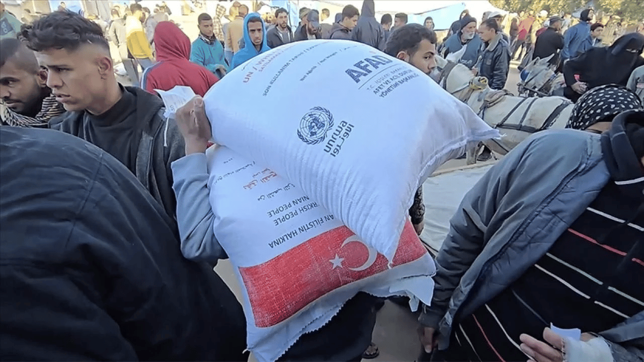 Gazze’ye mart ayından itibaren ilk kez yemek tüpü girdi!