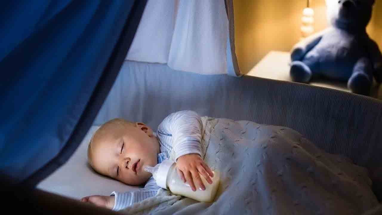 Gece sütü çocukların diş sağlığını riske atabilir!