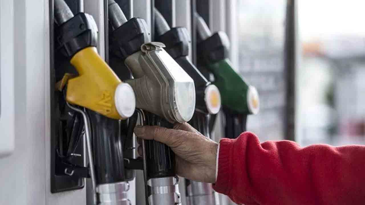 Gece yarısı zam: Benzin ve motorin yine yükseliyor