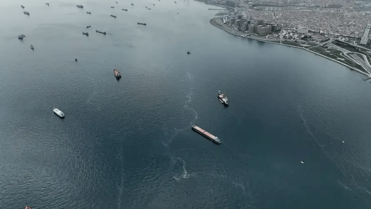 Gemide yaşanan zehirlenme olayına ilişkin sıcak gelişme! 2. kaptan tutuklandı