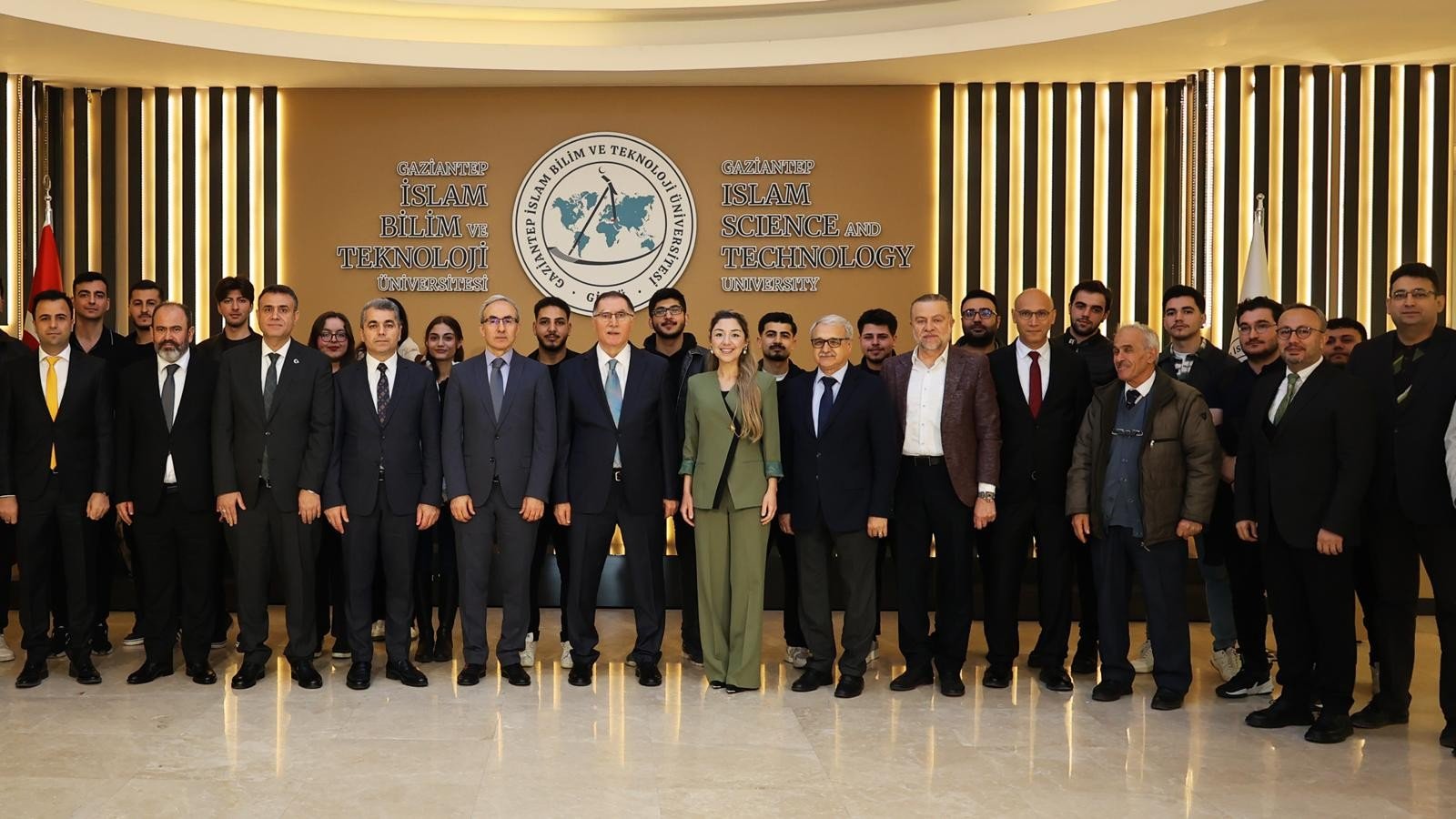 GİBTÜ’de "Türkiye’nin 21. Yüzyıl Hedefleri ve Ortadoğu’da Barış" Konuşuldu