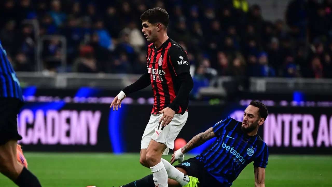 Hakan'dan 13 yıllık kariyerinde bir ilk! Kaçan Penaltı Inter’i Yaktı
