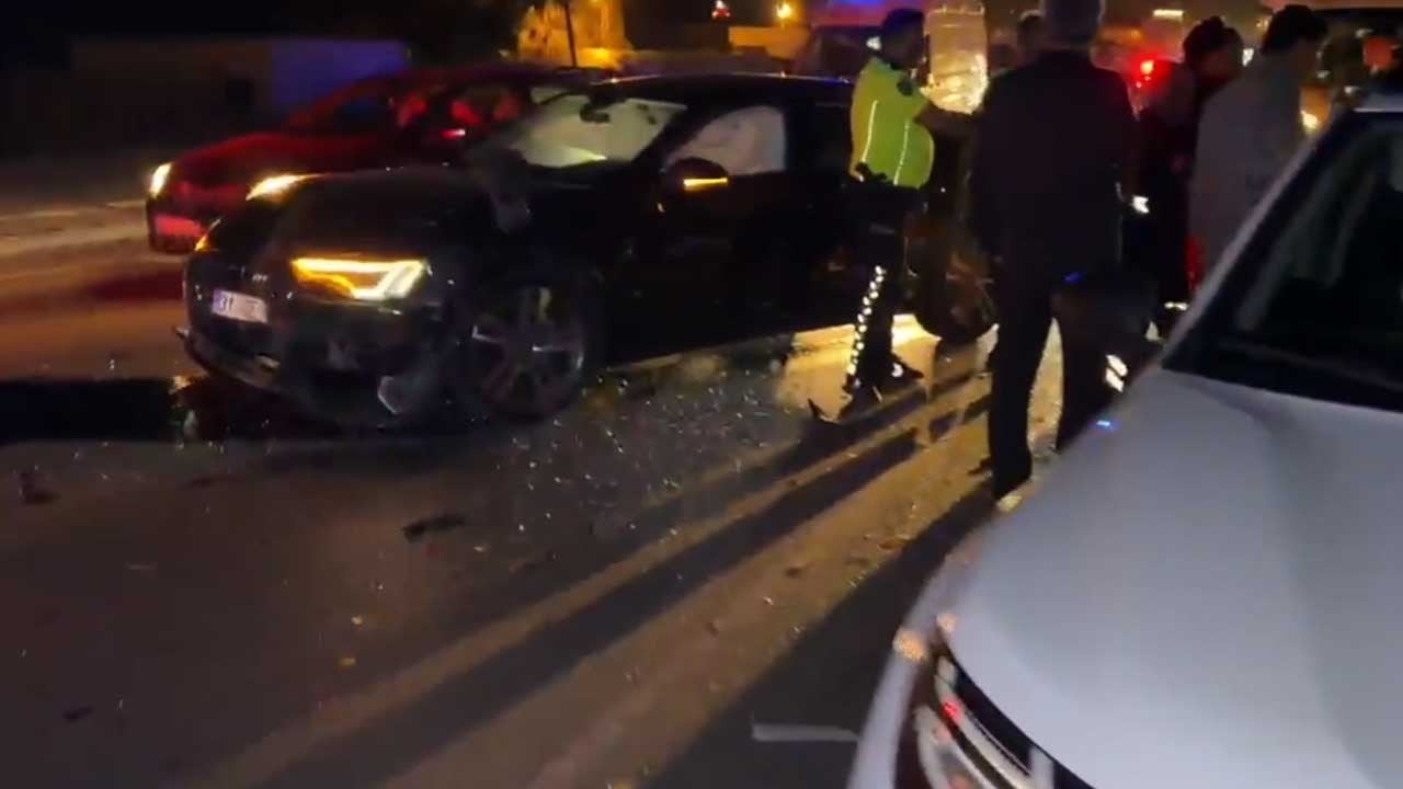 Hatay'da zincirleme trafik kazası! 2 kişi yaralandı