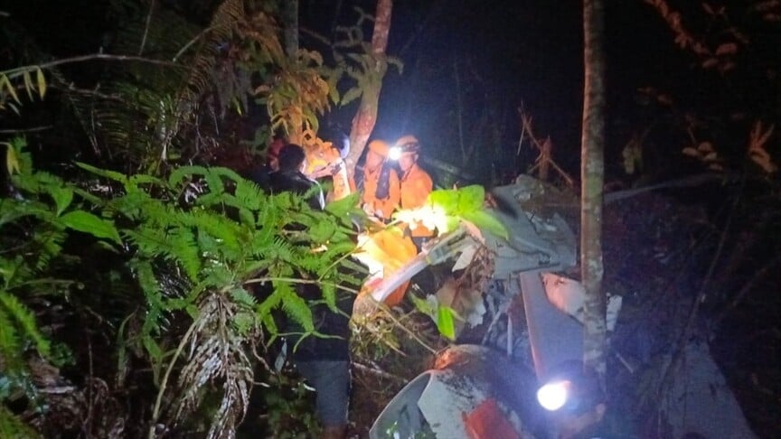 Helikopter düştü! 8 kişi hayatını kaybetti