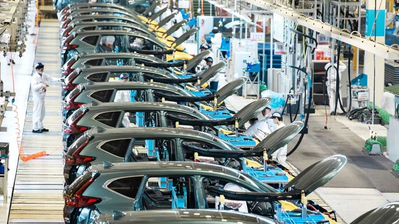 Honda, çip krizi nedeniyle üretime ara verdi