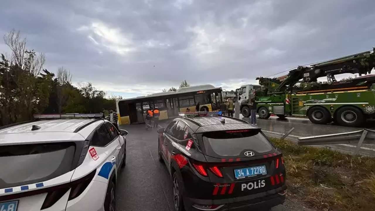 İETT otobüsü kaza yaptı! Yaralılar var