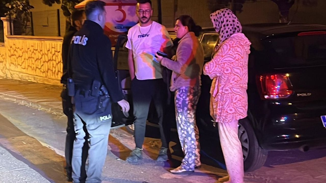 İki otomobile çarpıp, kaçan alkollü sürücü aracında uyurken yakalandı