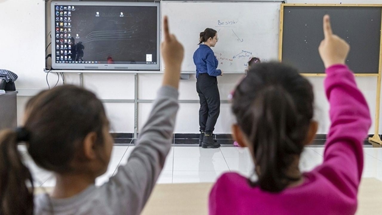 İlköğretim müfredatına yeni ders "Tüketici"