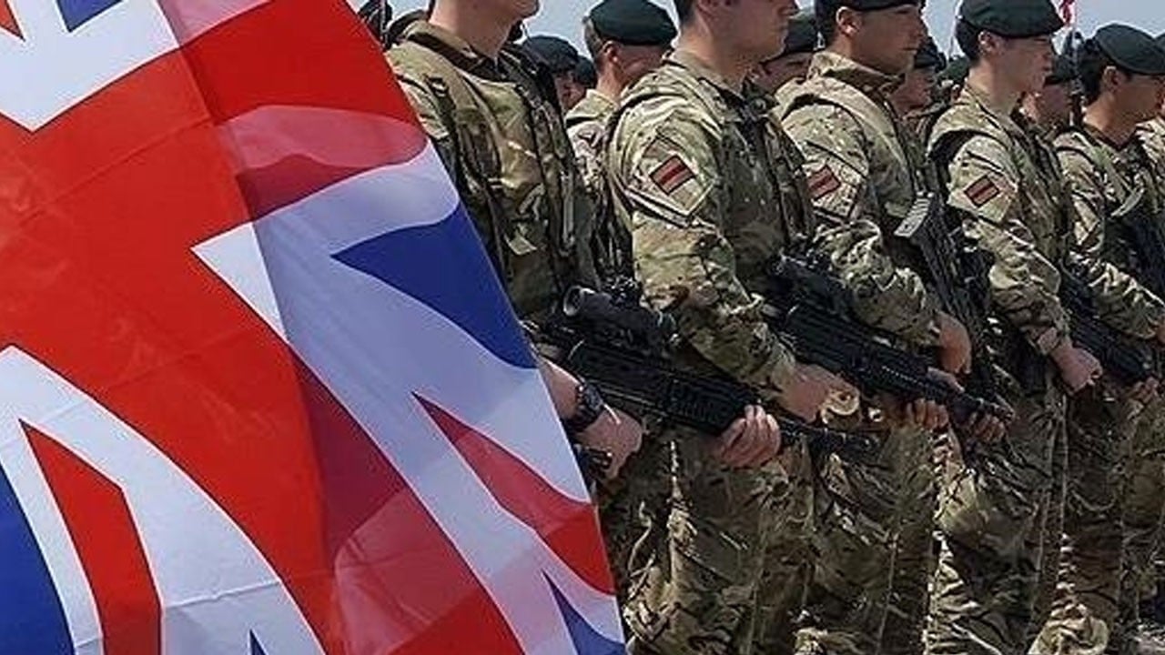 İngiltere’den yeni asker planı! Okul sıralarından kışlaya