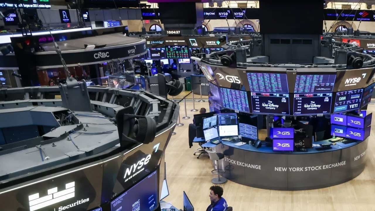 İran belirsizliği sürüyor! New York borsası düşüşle kapandı