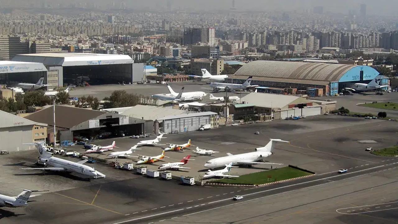 İran'da iki havalimanı yeniden uçuşlara açıldı