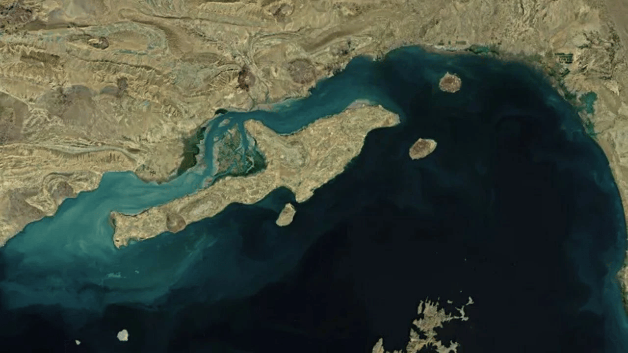 İran'ın o adası neden hedefte?