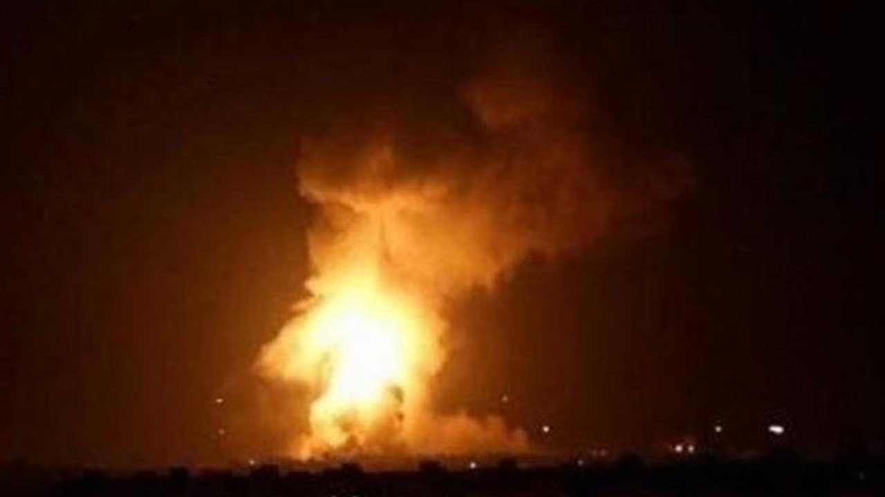 İsfahan kentinde şiddetli patlama sesleri duyuldu