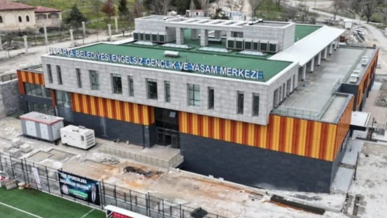Isparta’da Engel Tanımayan Yatırım: Engelsiz Gençlik ve Yaşam Merkezi İnşaatında Sona Yaklaşıldı