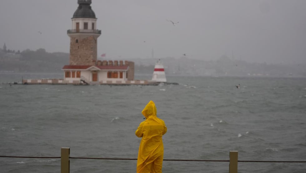 İstanbul’a ‘poyraz’ freni: Akşam saatlerinde fırtına kapıda!