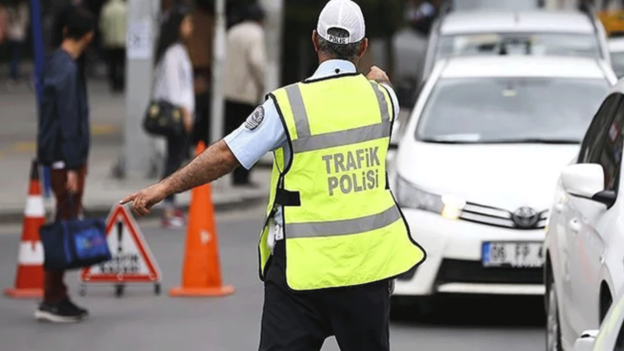 İstanbul'da 2 yol trafiğe kapatılıyor!