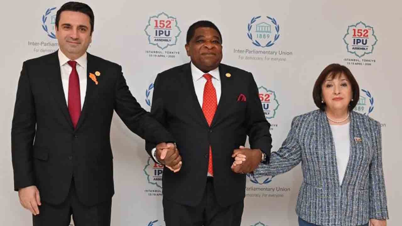 İstanbul'da Azerbaycan-Ermenistan zirvesi