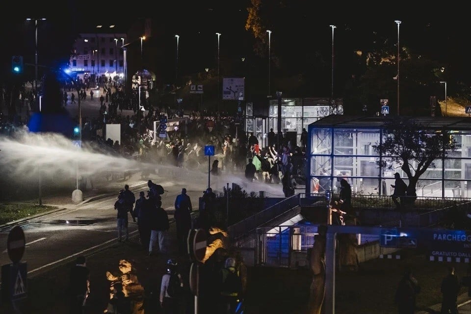 İtalya-İsrail Maçı Protestolarında Gerilim Tırmandı: 13 Kişi Yaralandı, 15 Gözaltı