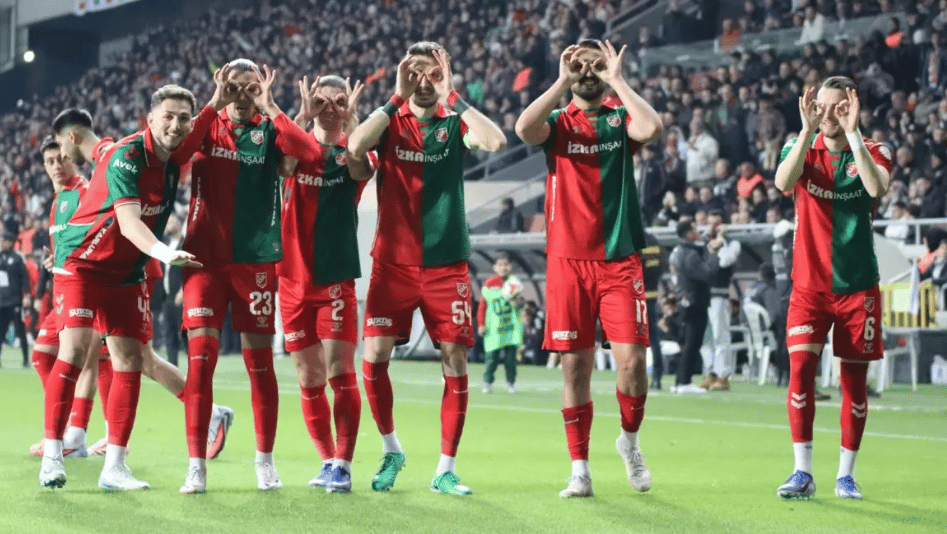 Kaf-Kaf durdurulamıyor! Karşıyaka, Uşak’ta 4’te 4 yaptı