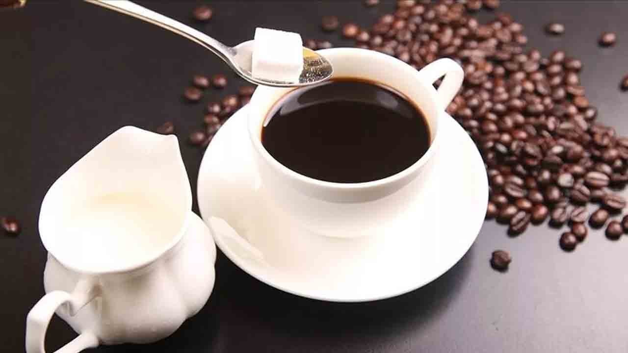 Kahve kalbi koruyor: Ritim bozukluğuna kahve kalkanı