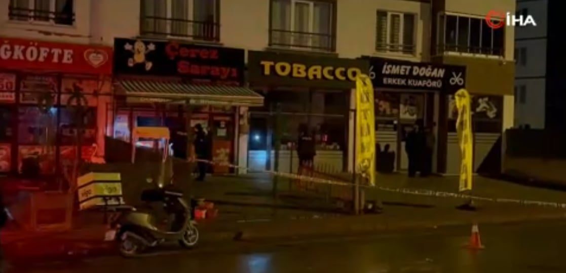 Kayseri'de berbere kurşun yağmuru! Dükkan sahiplerinin çıkmasını bekleyip otomobilden ateş açtı!